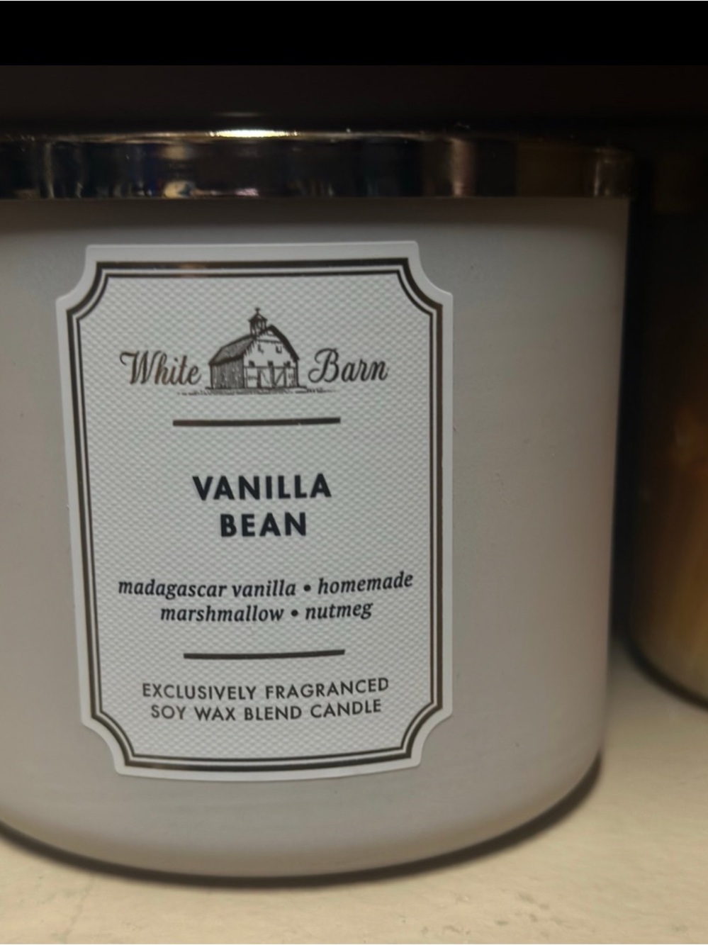 White Barn Vanilla Bean Candle - White